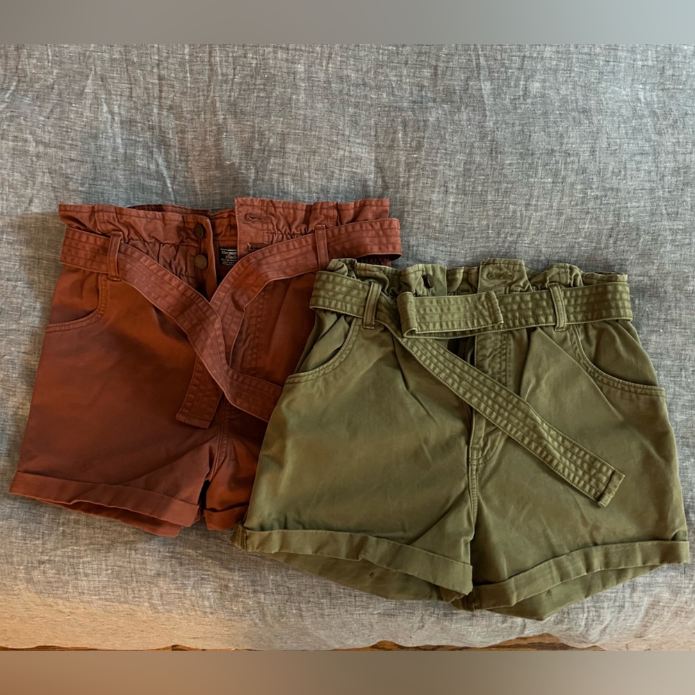 Abercrombie High Waisted Cargo Shorts